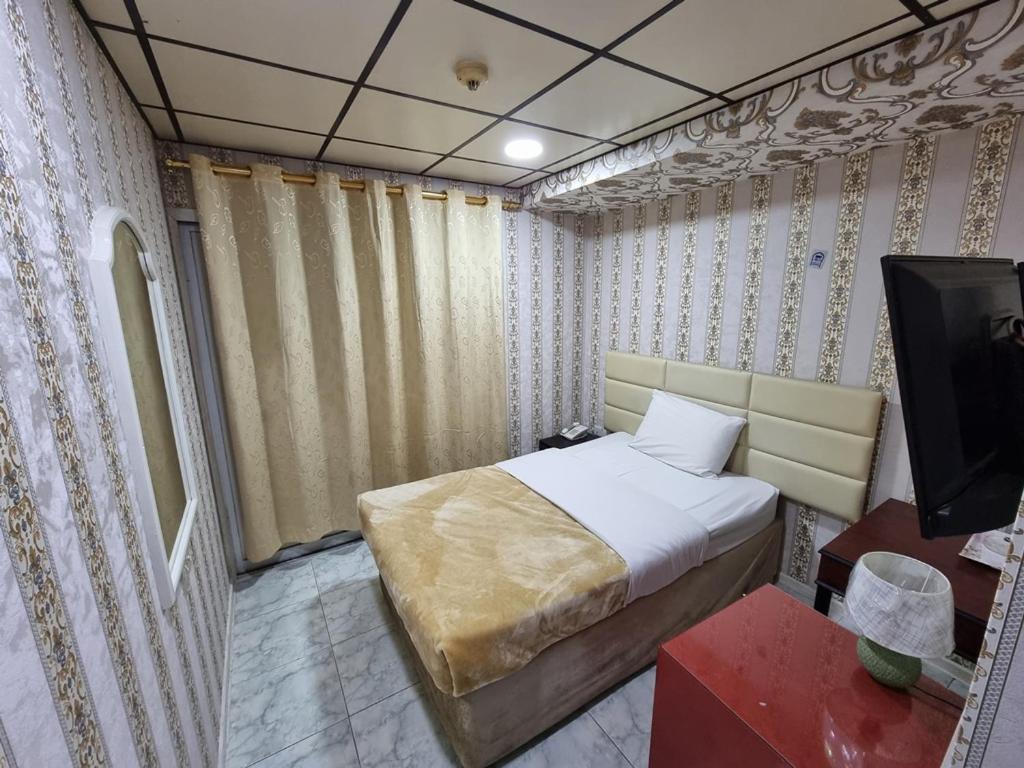 דובאי West Hotel מראה חיצוני תמונה