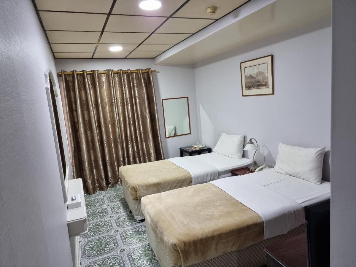 דובאי West Hotel מראה חיצוני תמונה
